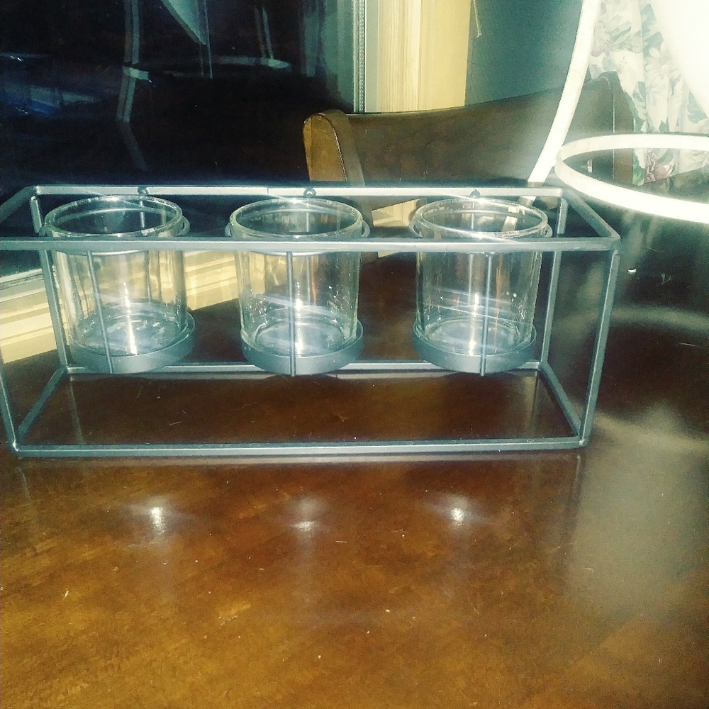 Candle holder